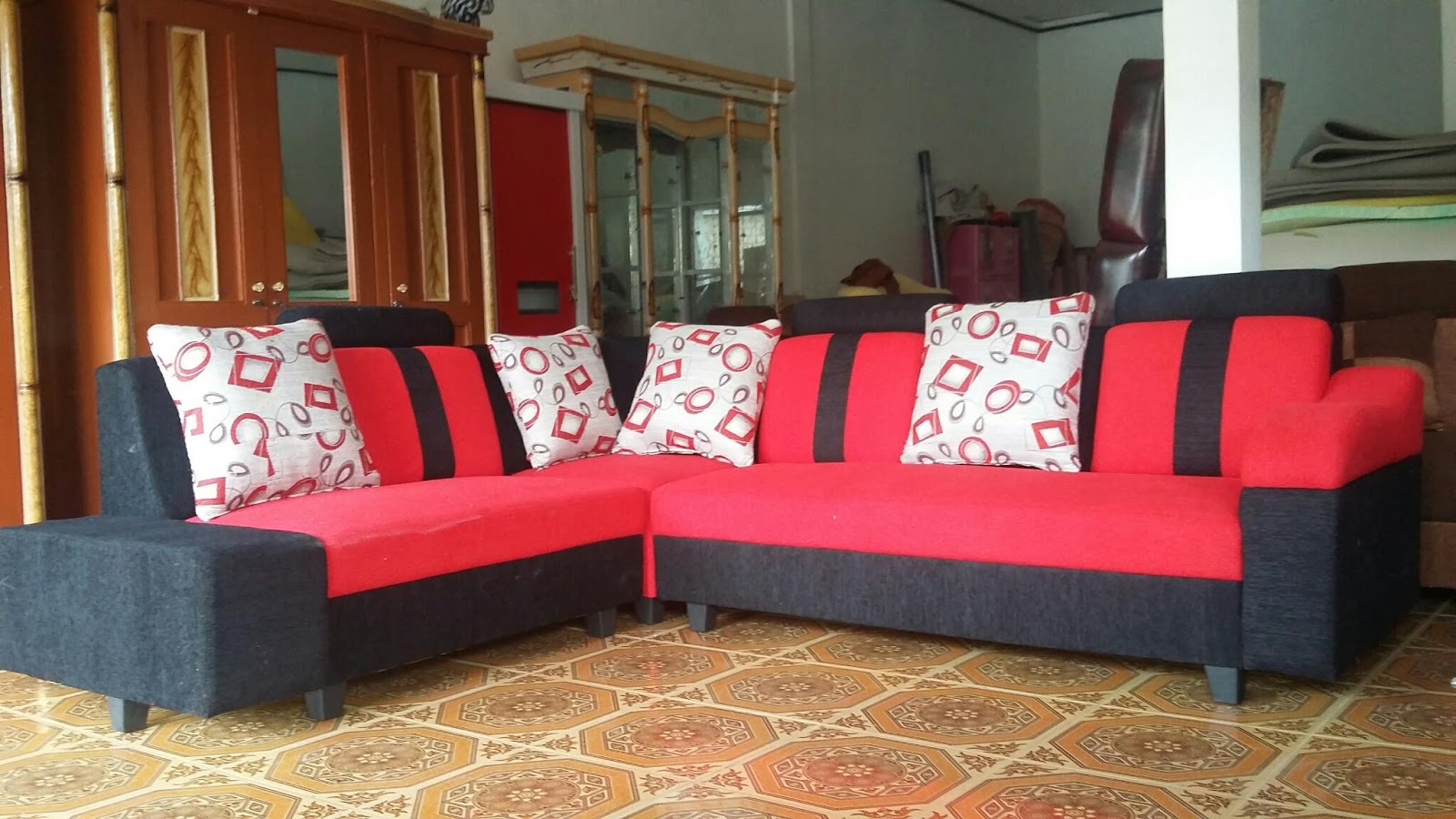 Kursi Sofa Minimalis Warna Merah Wwwstkittsvillacom