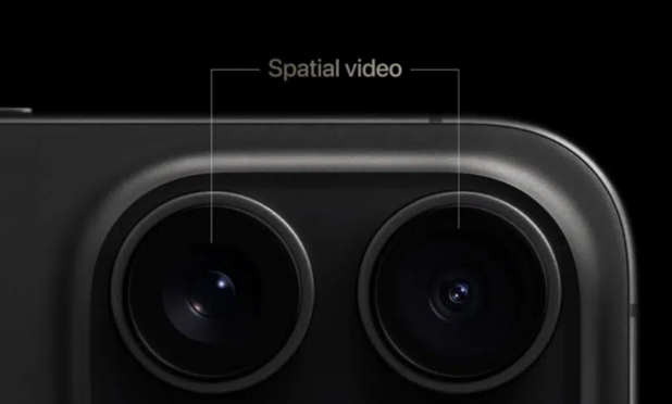 تضيف آبل دعم الفيديو المكاني إلى iPhone 15 Pro مع تحديث iOS 17.2