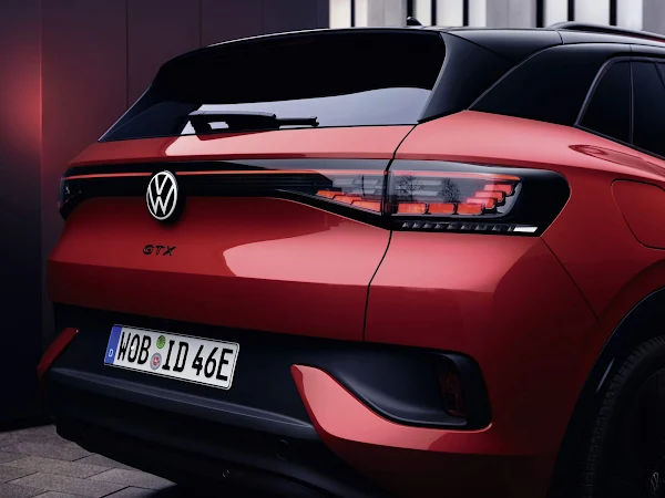 VW ID.4 e ID.5 GTX ganham mais equipamentos e visual refinado