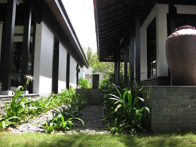 The Nam Hai Bedroom and Living Area