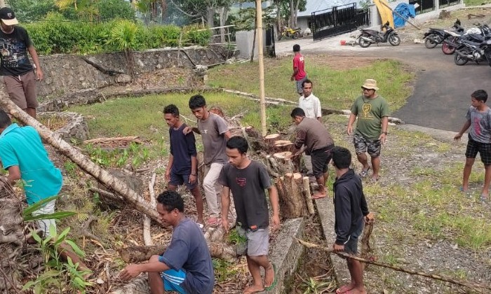 OMK Paroki Denge Selenggarakan Bakti Puasa