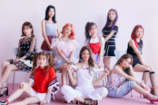 Lirik Lagu fromis_9 - Fun! dan Terjemahan