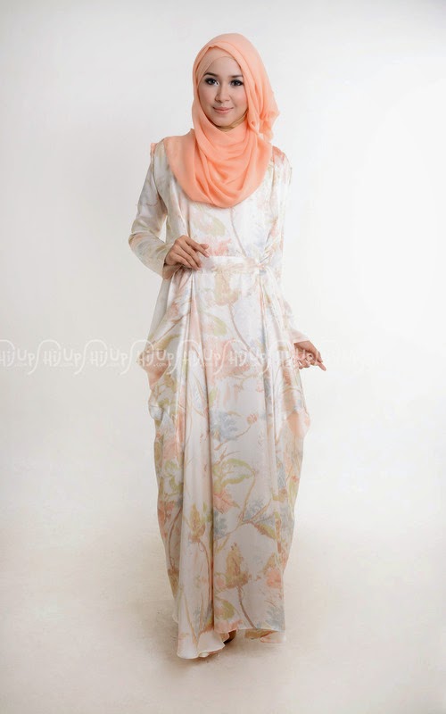 20 Foto Desain Baju  Pesta Muslim  Glamour Terpopuler 