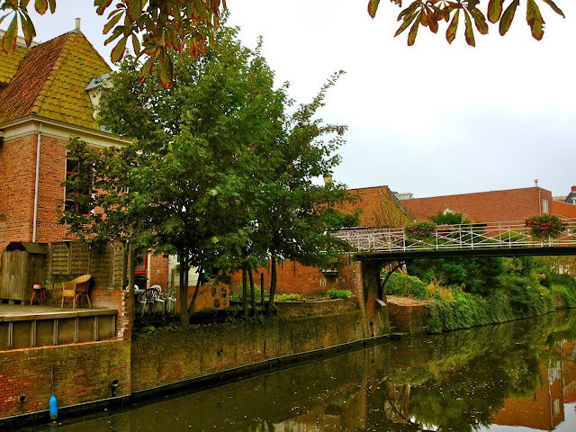 Picture of a bridge over the Damsterdiep. Appingedam, Groningen.