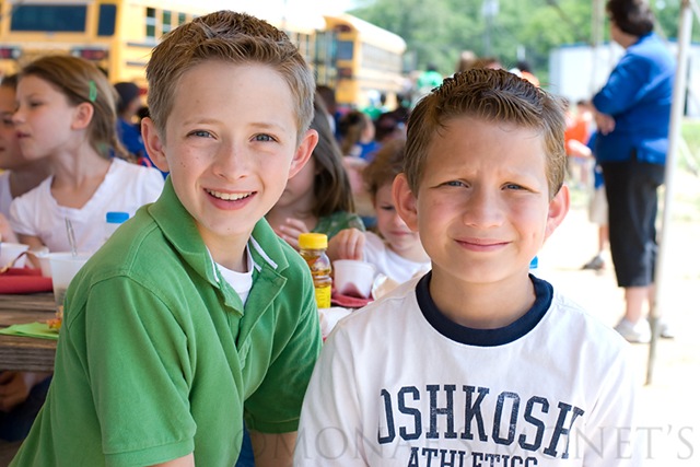 Austin and Ryan picnic blog