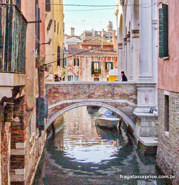 Canal em Veneza