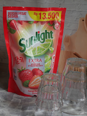 Sunlight extra korean strawberry