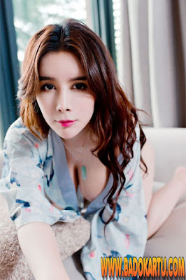 Model Seksi - 少妇雪