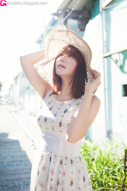 9 Ryu Ji Hye Outdoor and Indoor-very cute asian girl-girlcute4u.blogspot.com