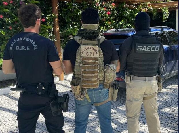Polícia Federal e Ministério Público prendem líder de facção criminosa em Salvador