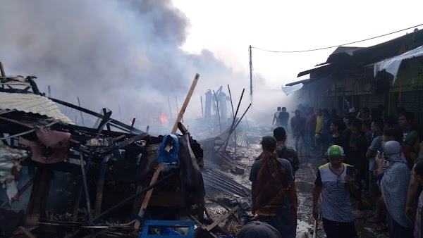 Pasar Ciranjang Terbakar Hebat, Ratusan Kios Ludes