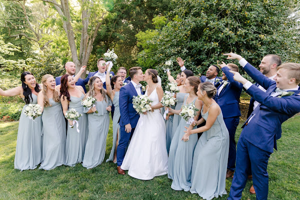 Spring Waterfront Wedding at London Town and Gardens in Edgewater, MD photographed by Maryland Wedding Photography Heather Ryan Photography