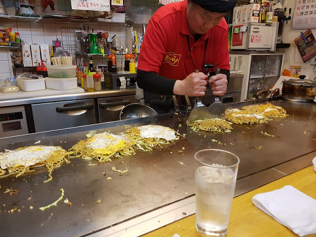 hiroshima okonomi republic teppan guts okonomiyaki