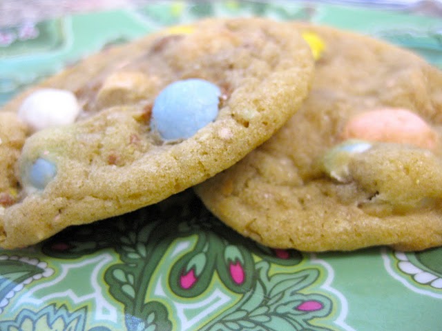 cadbury mini eggs. Cadbury Mini Egg Cookies