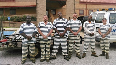 When a security officer collapsed in the heat, six prisoners of Polk County Jail chose not to escape in his van but instead used his phone to dial 911 and then performed CPR till emergency services arrived. They would later be thanked by the family of the officer with home cooked meals and desserts.