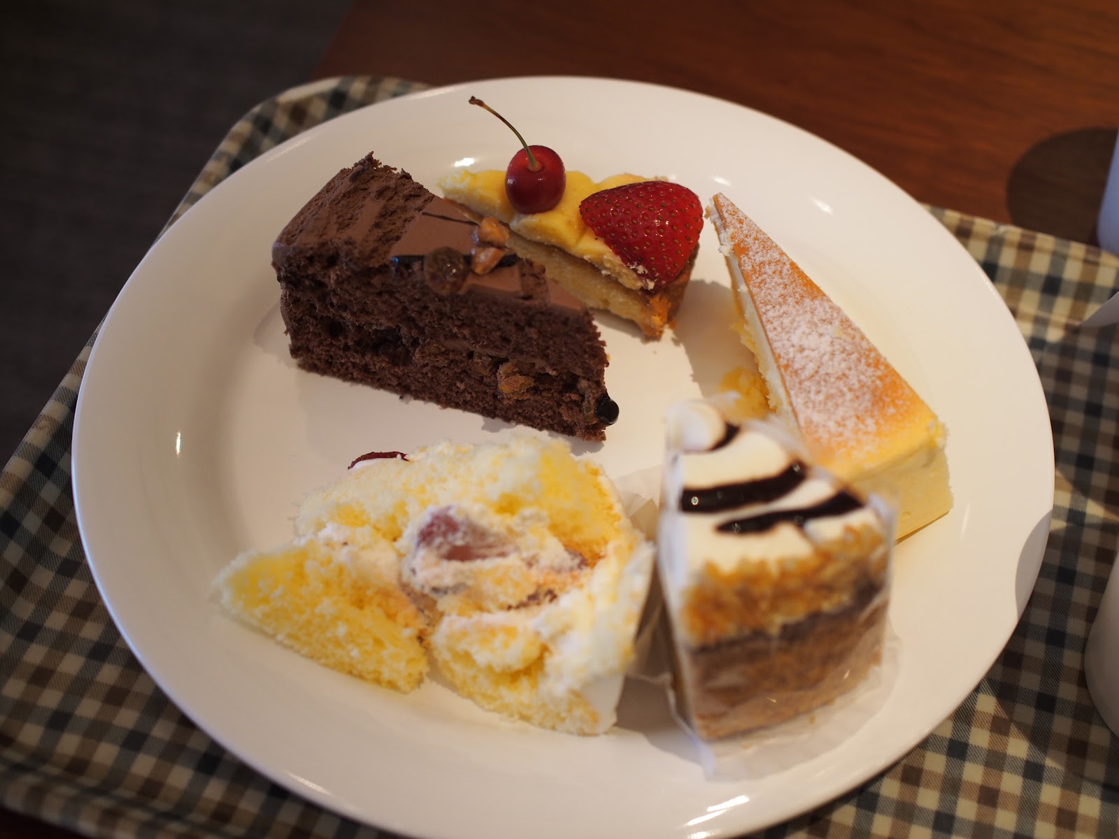 G Panの傍白 期間限定 憧れのメープルハウスケーキバイキングへ