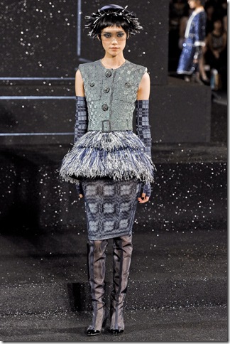 Chanel Fall 2011 (nay) 9