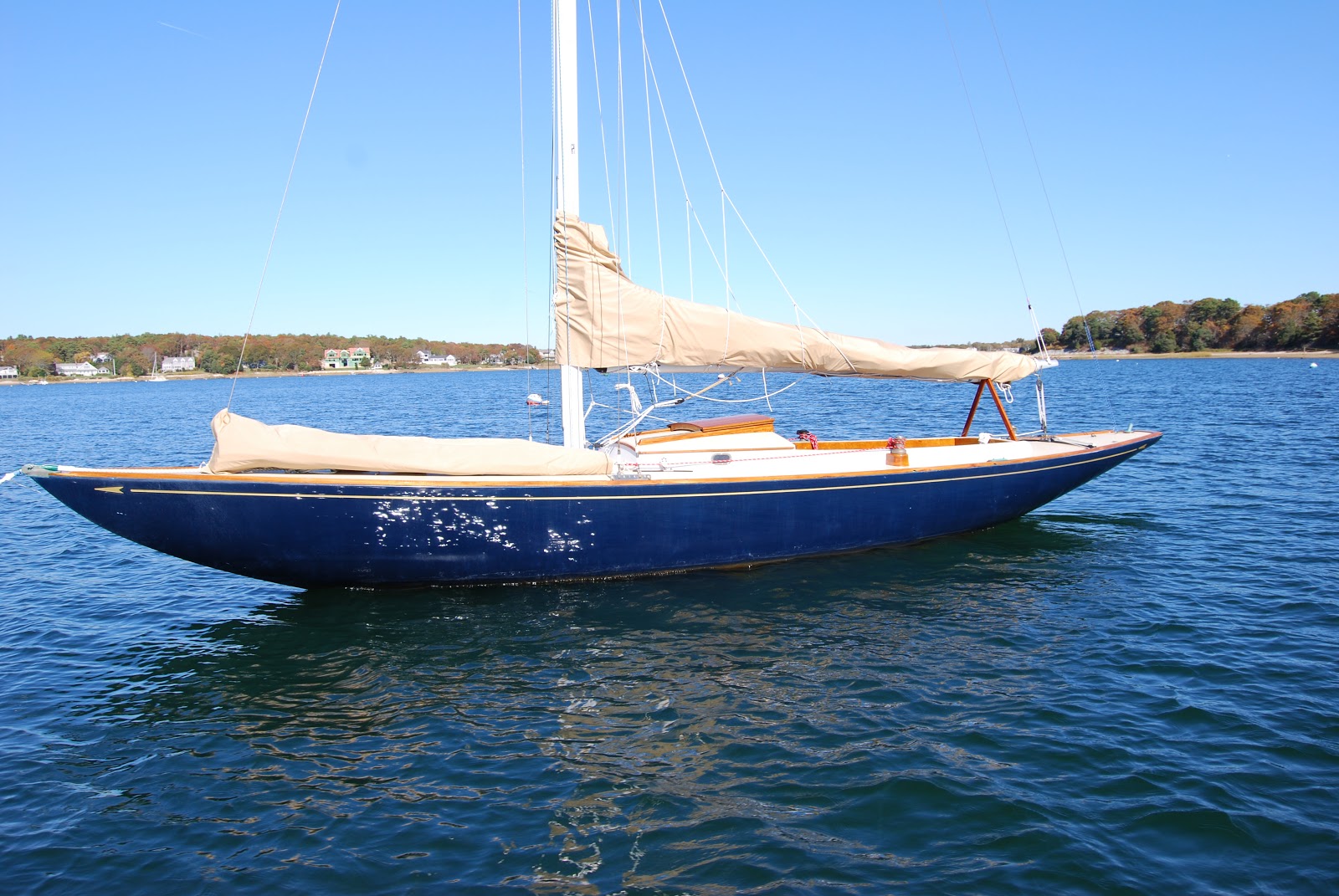 International One Design Sailboat For Sale