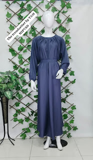 Stylish Neck-Plated Abaya