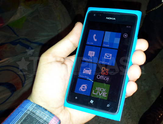 nokia lumia 900 price