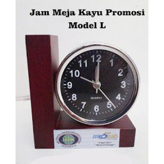 Gift Set 3 In 1 Jam Meja L