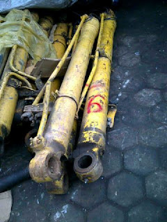 spare-part-cylinder-boom-arm-bucket-copotan-alat-berat