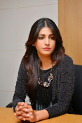 Shruti Haasan Glam pics-thumbnail-46