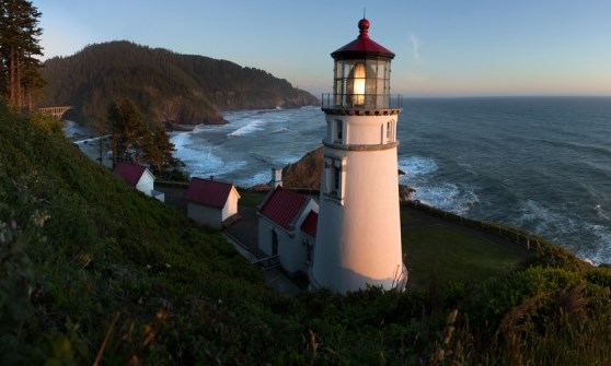 Cabo faro Bruno de Heceta Dudagoitia costa océano Pacífico Oregón