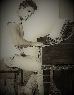 Jon_Erik_Hexum_Piano_3