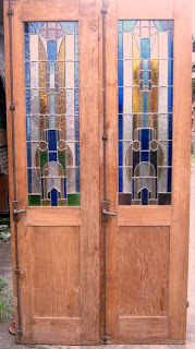  Pintu  Kupu  Tarung  Barang Antik Klasik