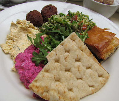  middle eastern meze, beetroot dip, feta dip, tabouleh, spanakopita, vegetarian, London, eat out, Soho, Mildred's, visit, delicious, review 