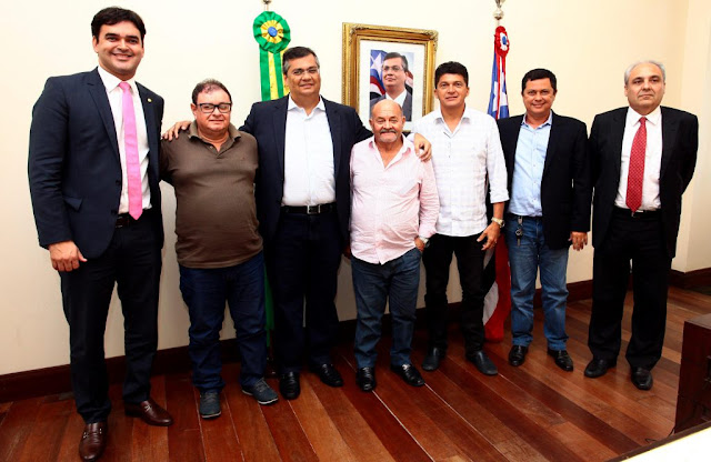 Governador Flávio Dino assegura investimentos para o município de Santana do Maranhão