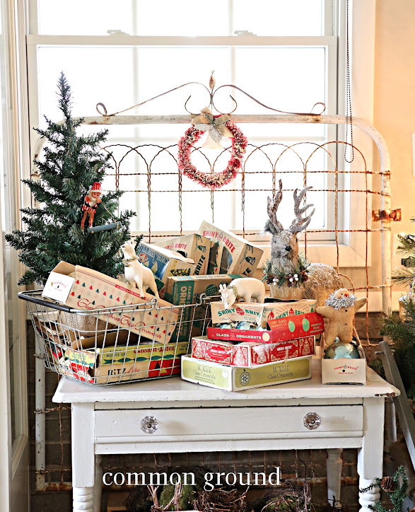 common ground : Vintage Christmas Ornament Boxes