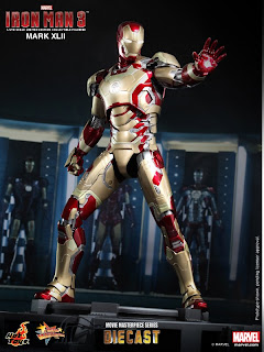 Hot Toys 1/6 Scale Iron Man 3 - Iron Man Mark XLII (32) Figure
