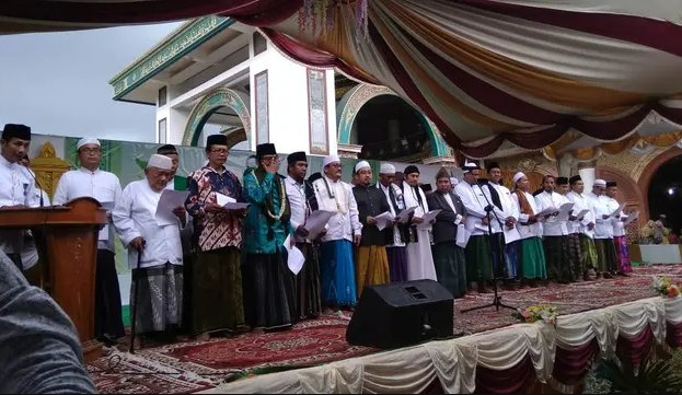 NAAT, Naqobah Ansab Awliya' Tis'ah , lembaga Pencatat Silsilah Wali Songo