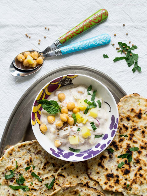 Indian raita made from potatoes, yoghurt and chickpeas. A wonderful spicy and refreshing dip to meat, vegetables, bread and just about everything