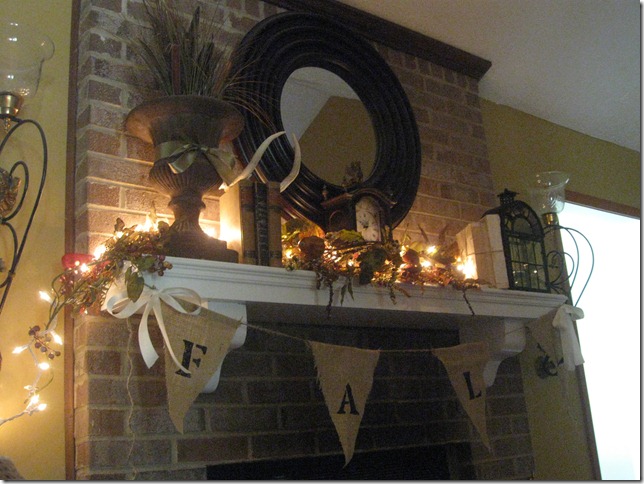 fall mantle 018