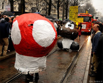 Super Mario Bros, mushroom, svamp, goomba, Chalmerskortegen Chalmers Cortege Cortegen Foto Anders N 2010