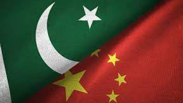 پاکستان کو چین سے دوارب تیس کروڑ ڈالر قرضہ مل گیا  Pakistan got 2.3 billion loan from China