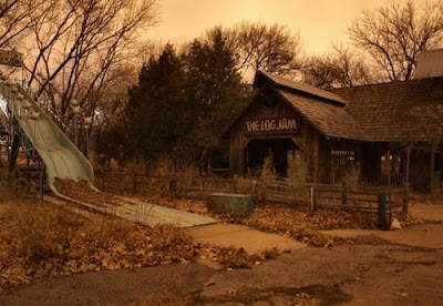 Abandoned Amusement Park in Kansas Seen On www.coolpicturegallery.us