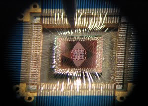 Ultrafast Quantum Computers dream comes reality with 10 Billion bits Silicon Chips