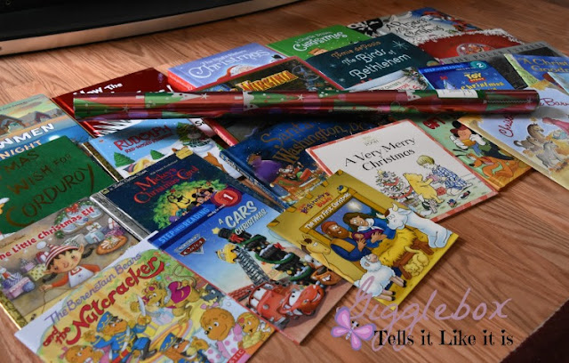 24 Christmas books countdown, Christmas countdown, Christmas books countdown ideas, Christmas countdown ideas, fun things to do with the kids during Christmas, Christmas, Christmas fun with the kids,