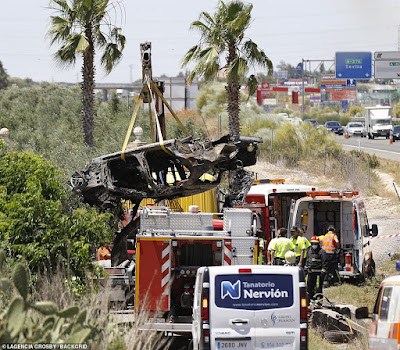 pictures-antonio-reyes-car-accident-mercedes