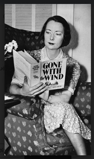 Margaret Mitchell – Tiểu thuyết gia người Mỹ, Tác giả của Tác phẩm nổi tiếng “Cuốn theo chiều gió”