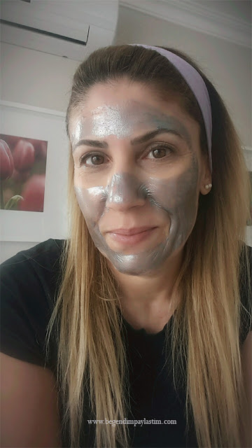 Marie Claire Silver Mask