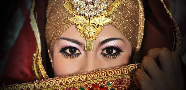 13 Tradisi dan Budaya Minangkabau Sumatera Barat Yang Masih Eksis