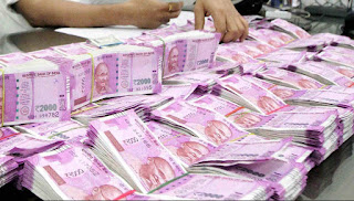 11-lakhs-currency-and-silver-seized-in-up