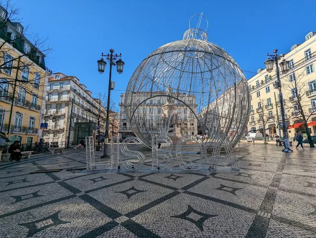 Praça Luis de Camões with lingering Christmas decorations in January in Lisbon