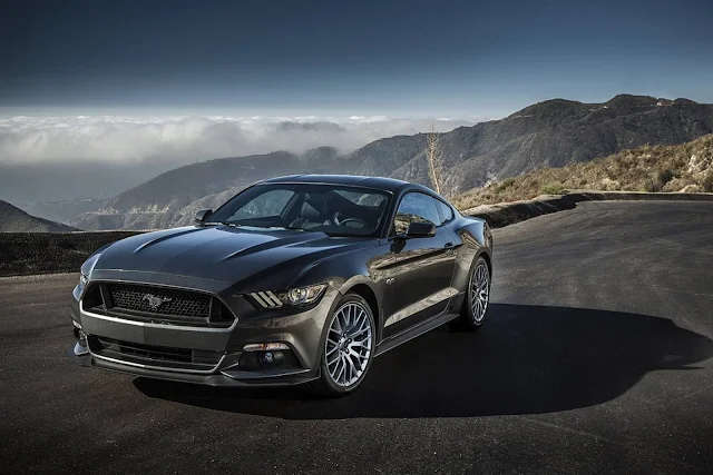 Ford Mustang 2020