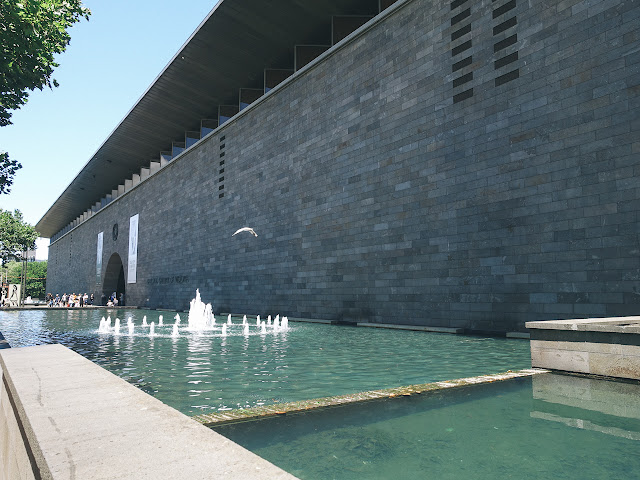 ビクトリア国立美術館（National Gallery of Victoria）